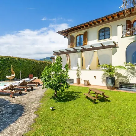 Villa Lorenzo Querceta